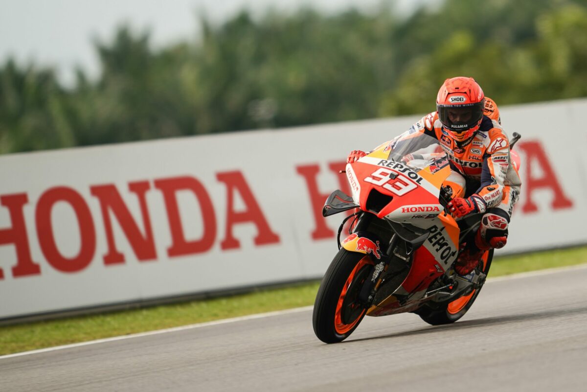 Marc Marquez expérimente “La pluie est un pari mais on s’améliore”