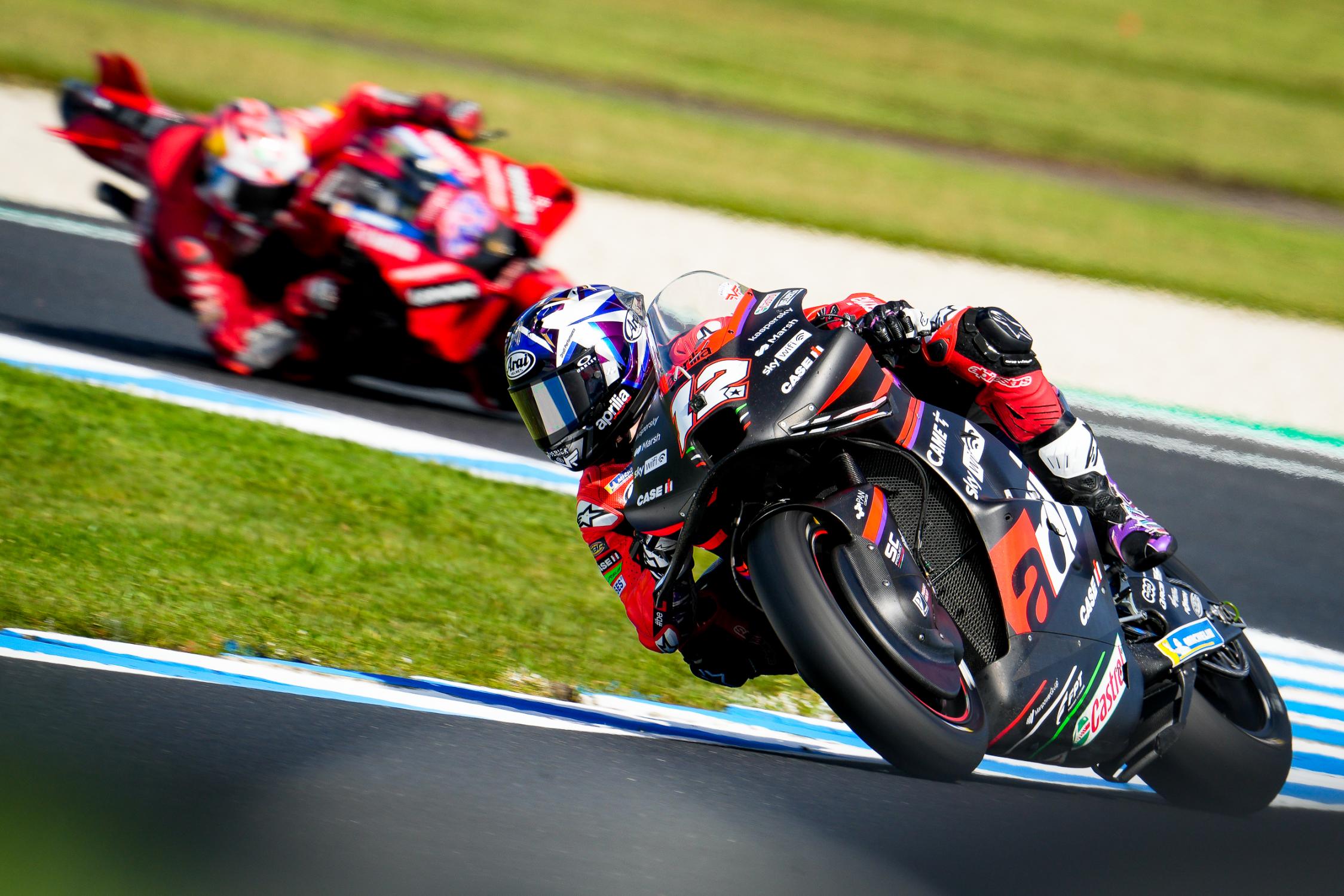 Maverick Vinales remonte en amont “Mais je dois calmer mon Aprilia”