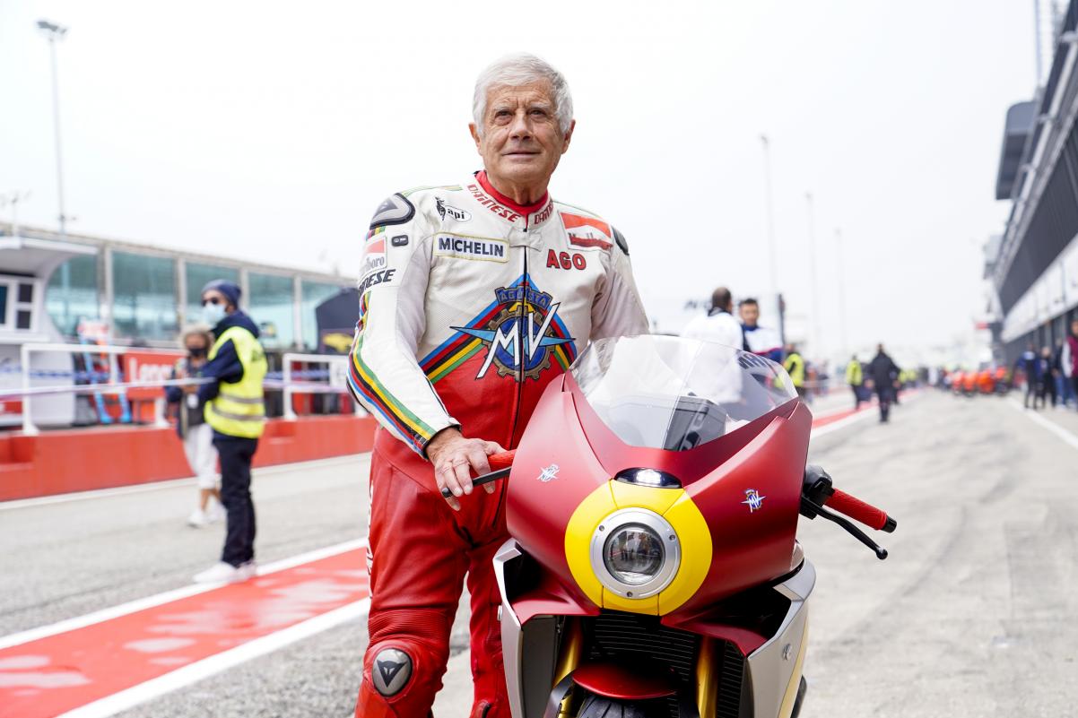 Misano firar Giacomo Agostinis 80-årsdag på Classic Weekend