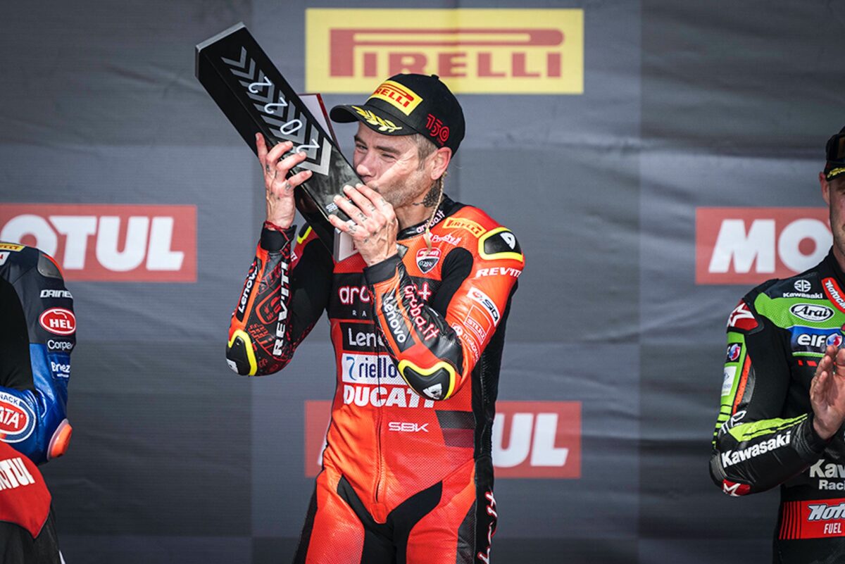 Lester le petit bonhomme Alvaro Bautista ?  Mais fais-moi plaisir