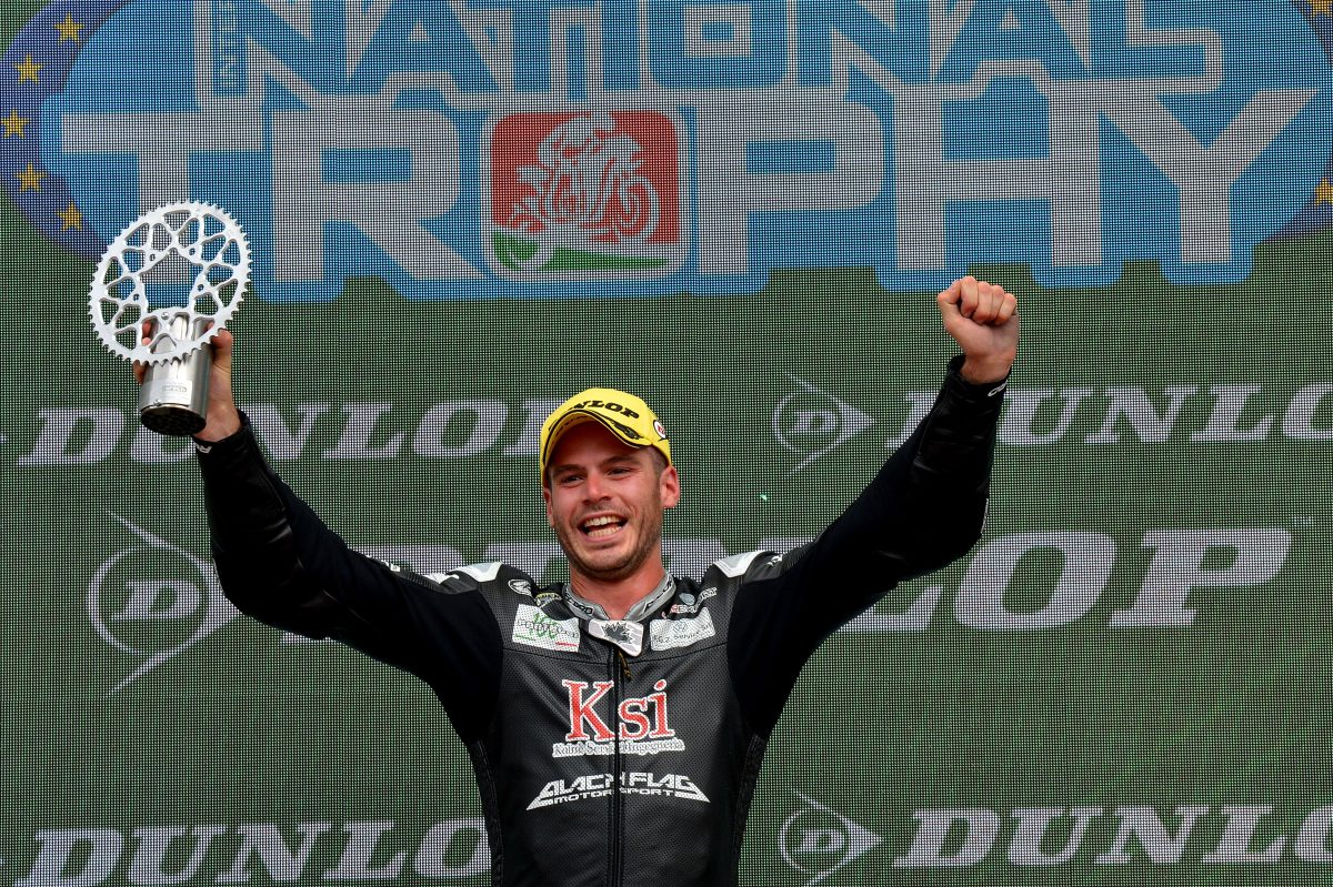 Roberto Farinelli, voici qui est le maître du Trophée National 600