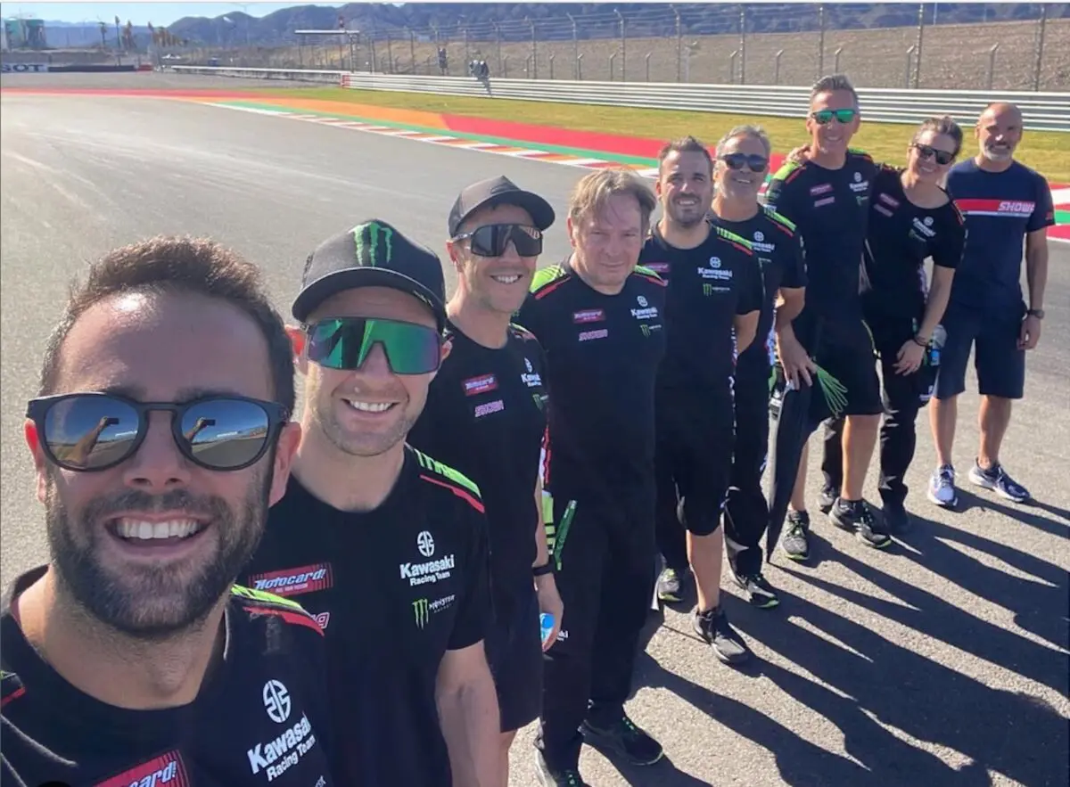Superbike Argentine : Jonathan Rea accélère “Il faut se retrousser les manches”