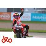 Tom Sykes incontenibile: bis a Donington nel British Superbike