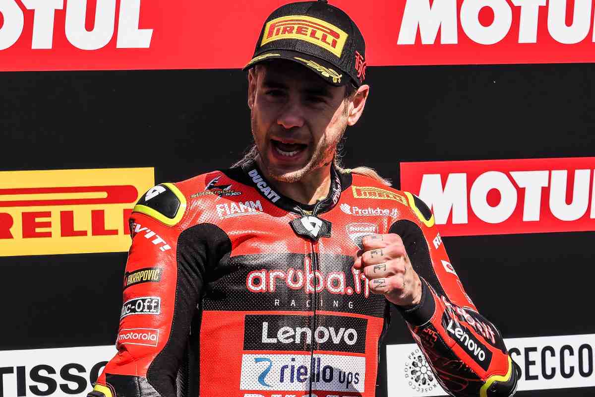 Alvaro Bautista champion Superbike en Indonésie si… Les combinaisons