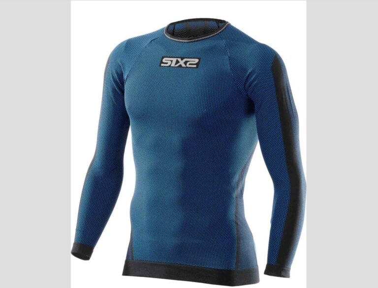 Sixs, abbigliamento
