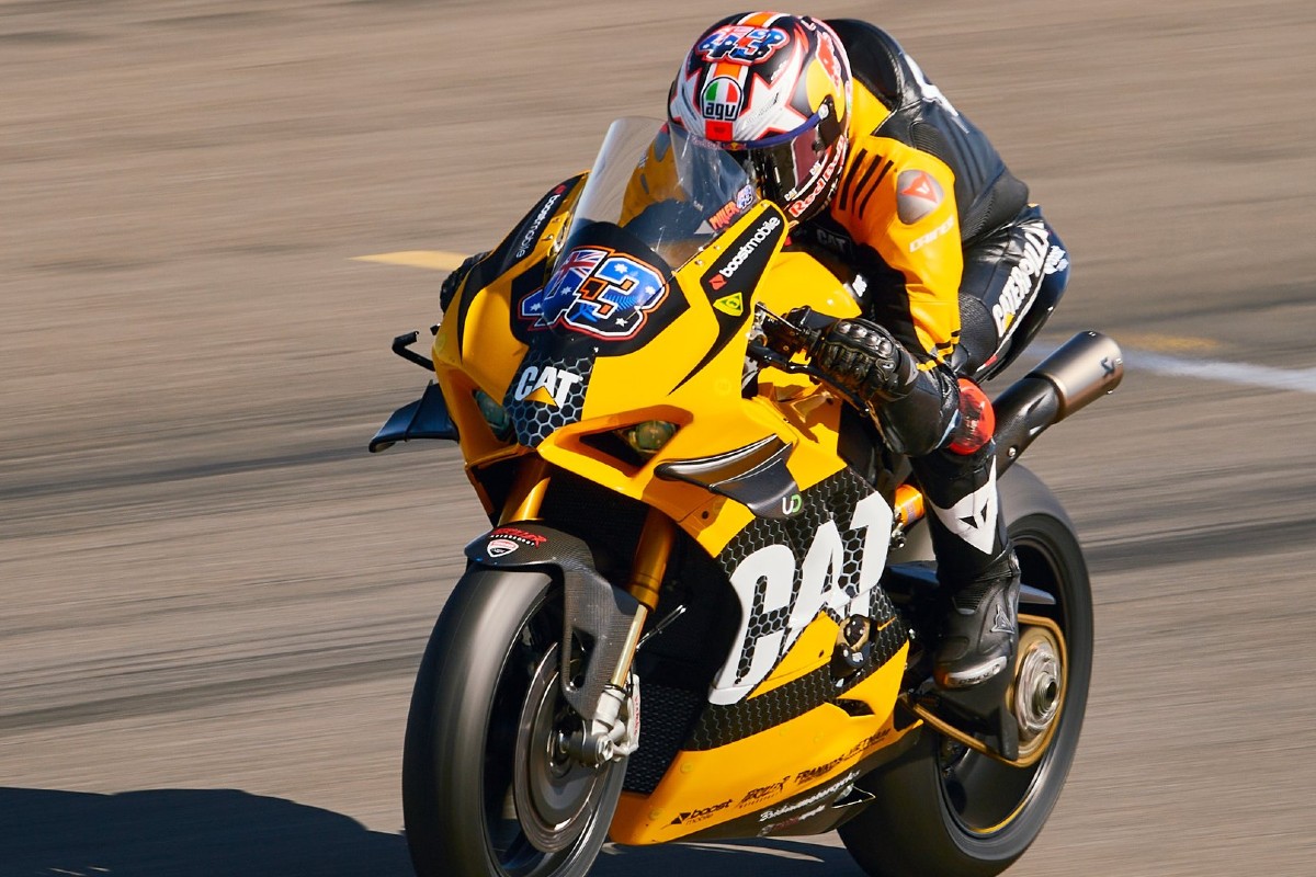 Jack Miller proche de la pole du Superbike australien à The Bend