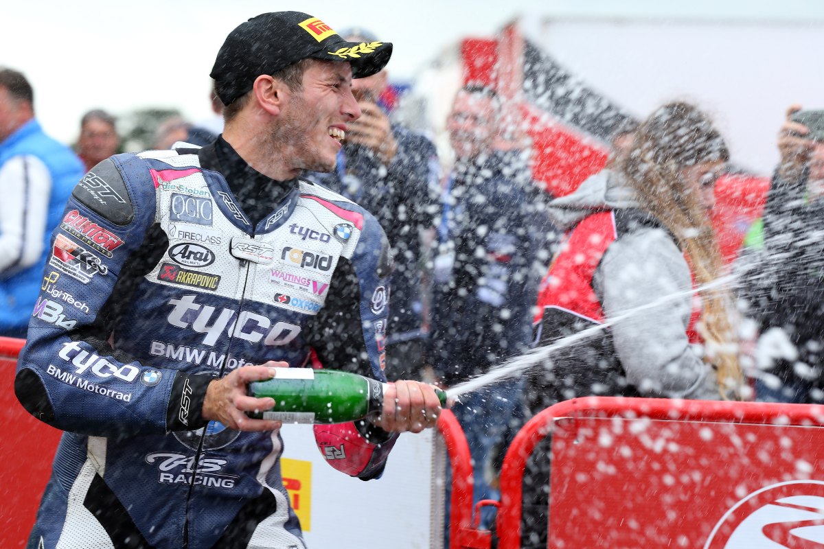 Keith Farmer nous a quittés : le motocyclisme pleure un Champion souffrant