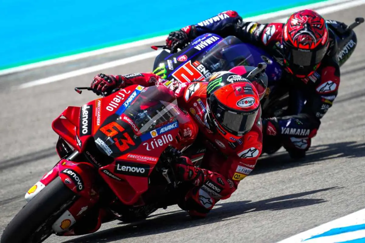LIVE MotoGP Valencia 2022 : Course en direct en temps réel
