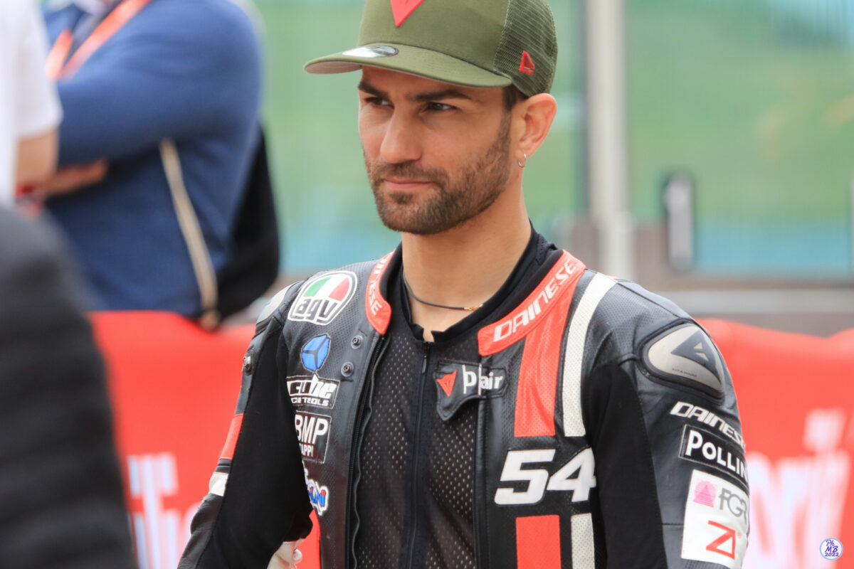 Mattia Pasini “Barni Ducati ring mig, jag är redo för WorldSBK”