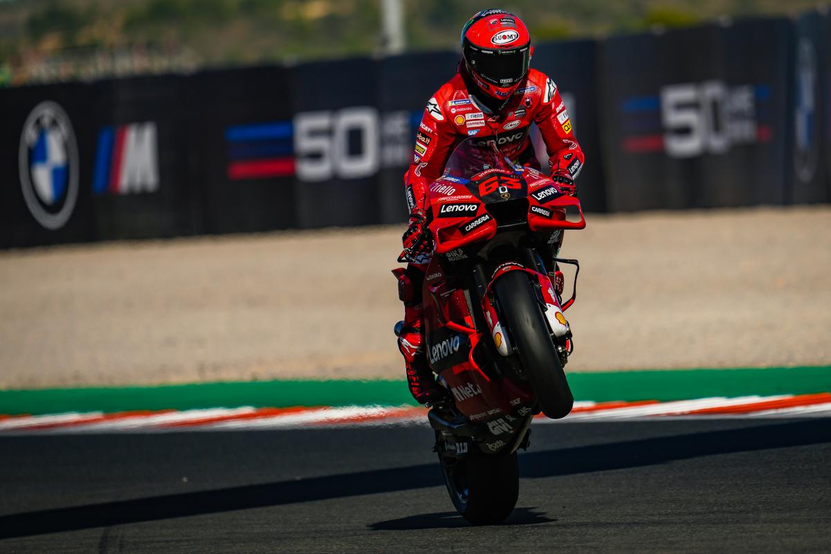 MotoGP, Pecco Bagnaia est mondial !  Suzuki, le dernier triomphe à Valence