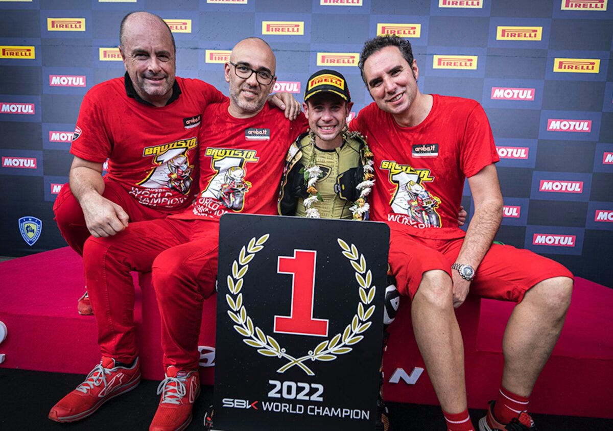 Stefano Cecconi, VD för Aruba och vinstrisken: återkallar Alvaro Bautista