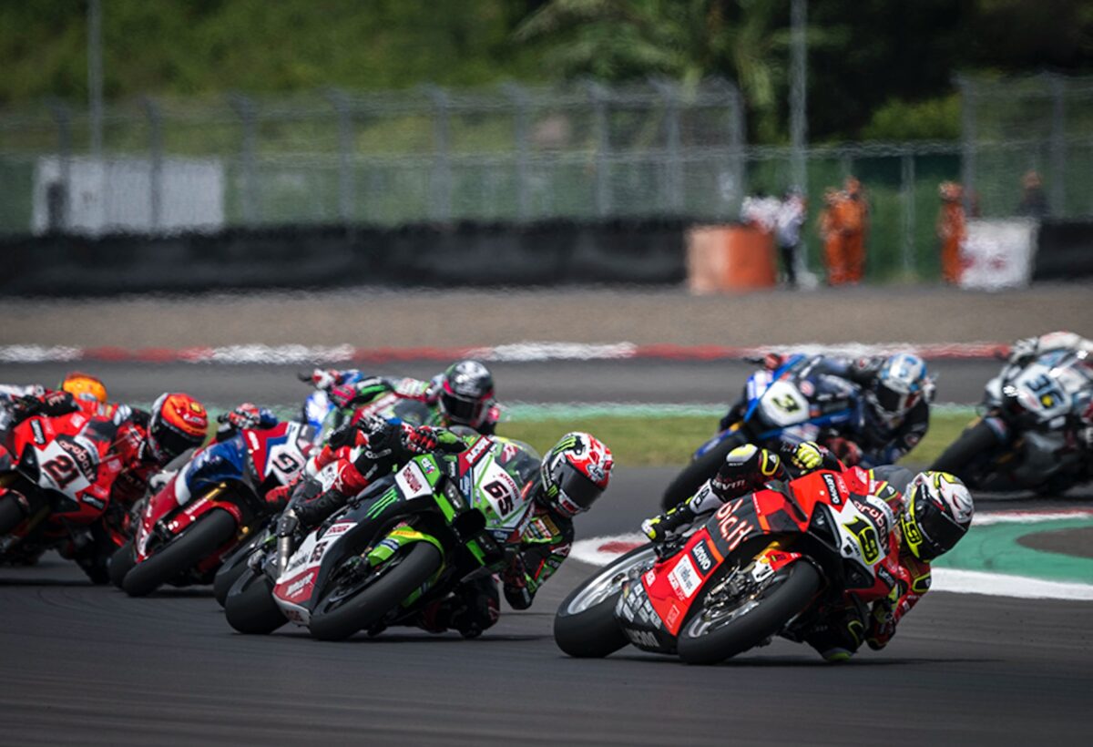 Superbike Indonesia : combinaisons pour World Bautista et programmes TV