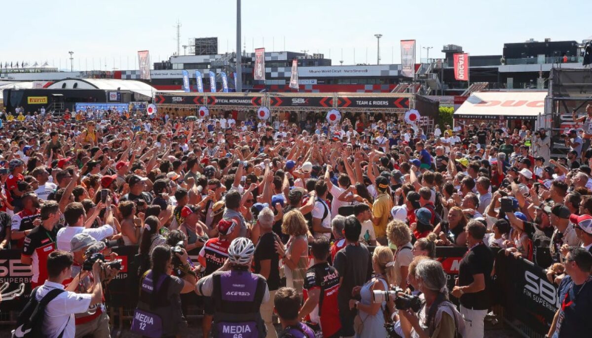 Le Superbike ’22 reprend de l’élan : plus d’un demi-million de spectateurs sur le circuit