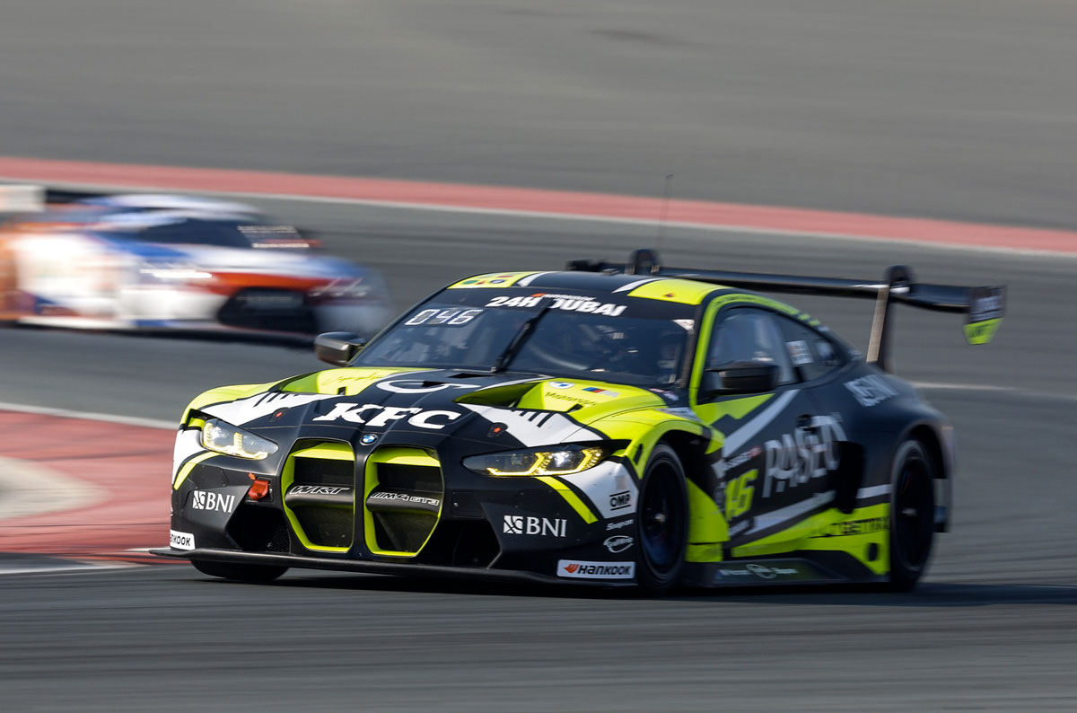 Valentino Rossi aux 24H de Dubaï en rêvant aux 24 Heures du Mans