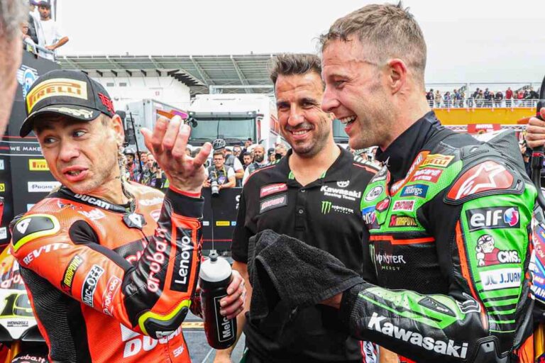 Alvaro Bautista Jonathan Rea