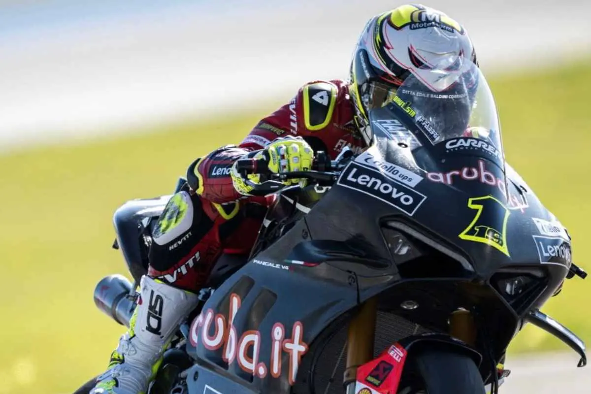 Superbike, test du jour 2 de Jerez : classement à 13h, Bautista martèle