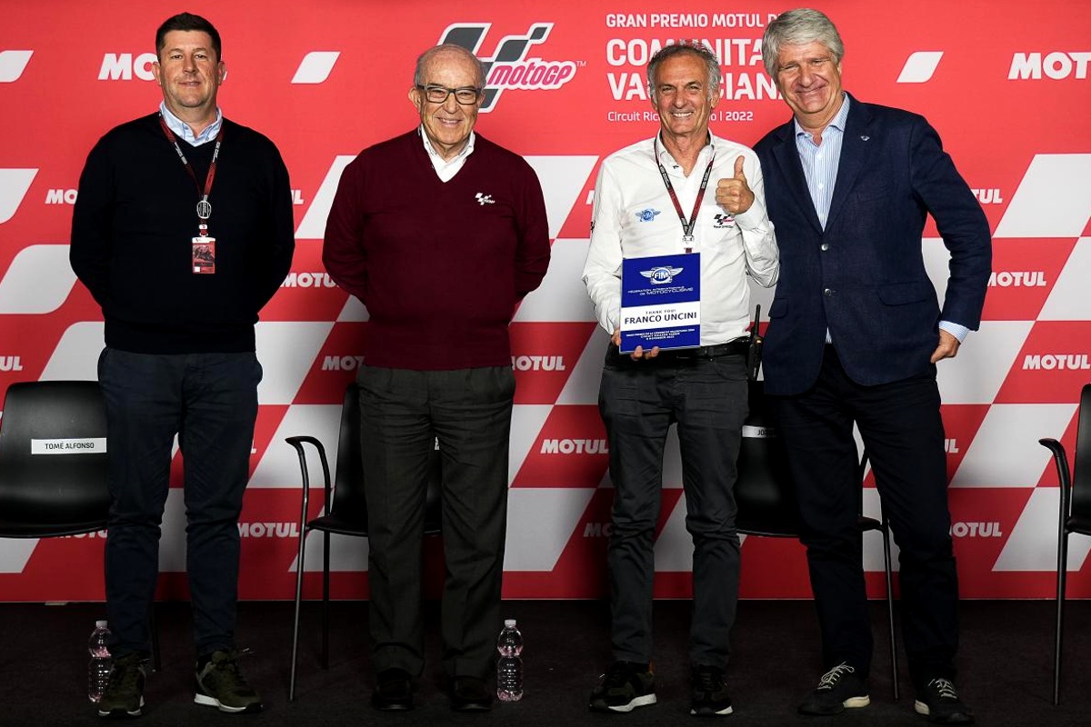 Direction de course Ezpeleta MotoGP 2023