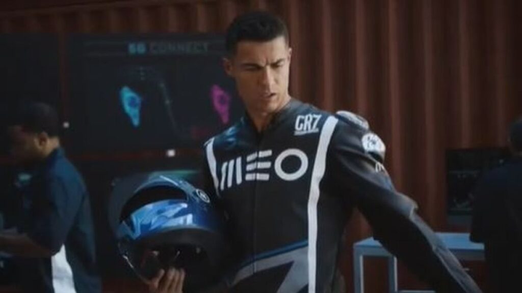 Ronaldo pilota moto
