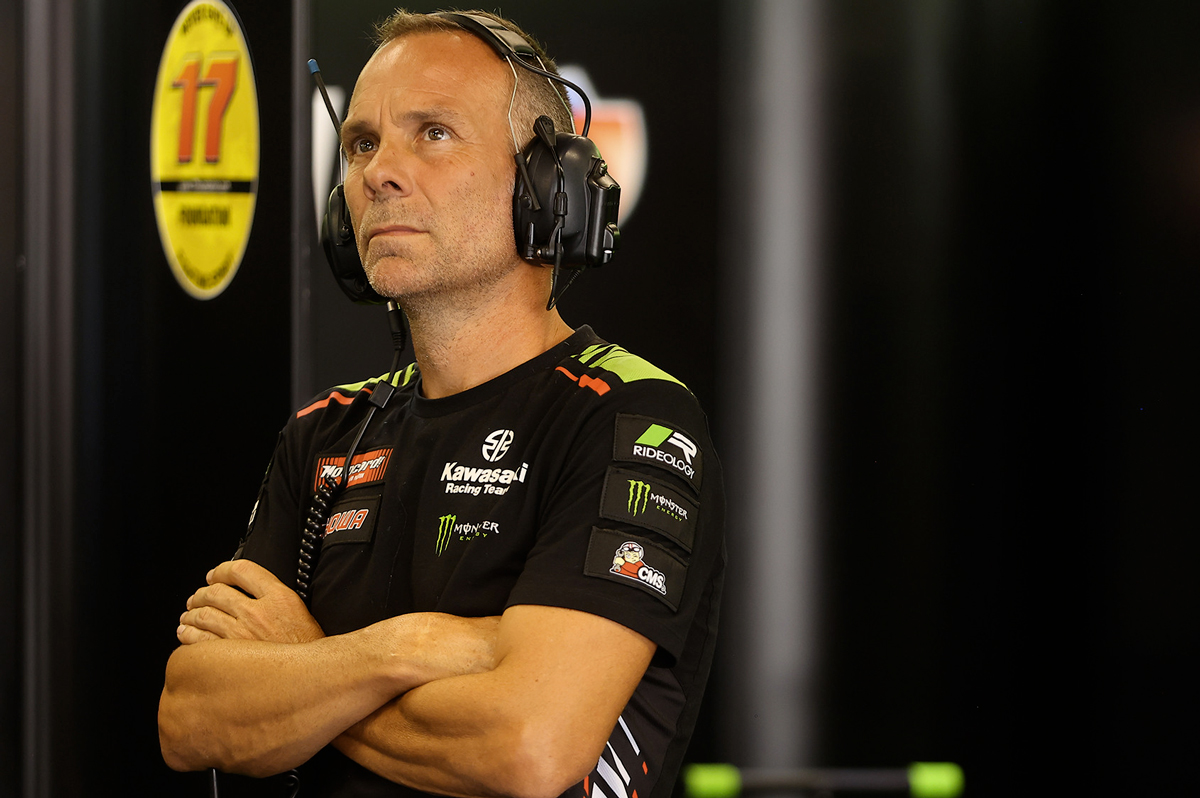 Superbike “A Kawasaki ZX-10RR terá uma nova homologação”