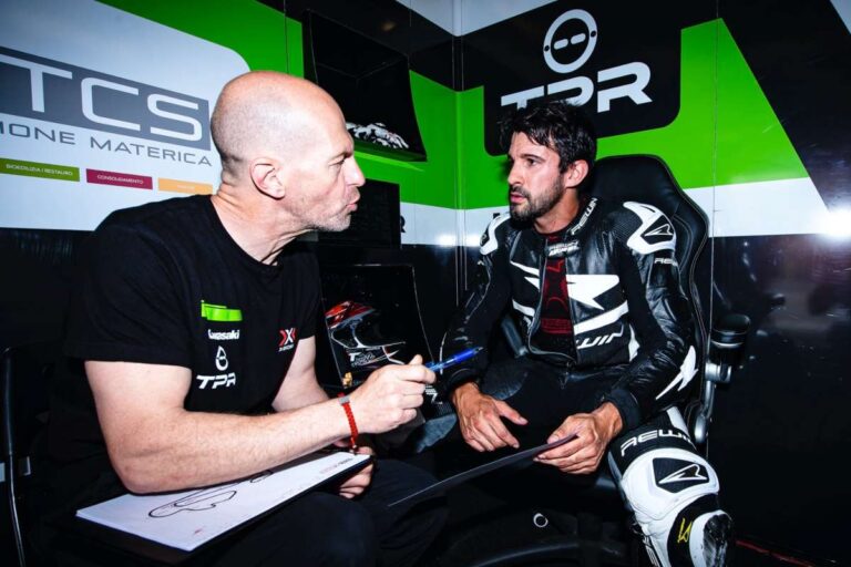 Isaac Vinales Superbike team Pedercini