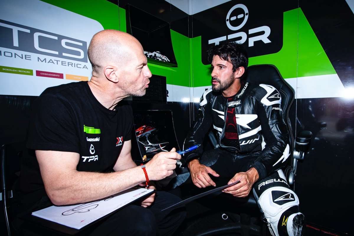 Superbike, đội Pedercini chính thức ra mắt tay đua mới: đó là Isaac Vinales