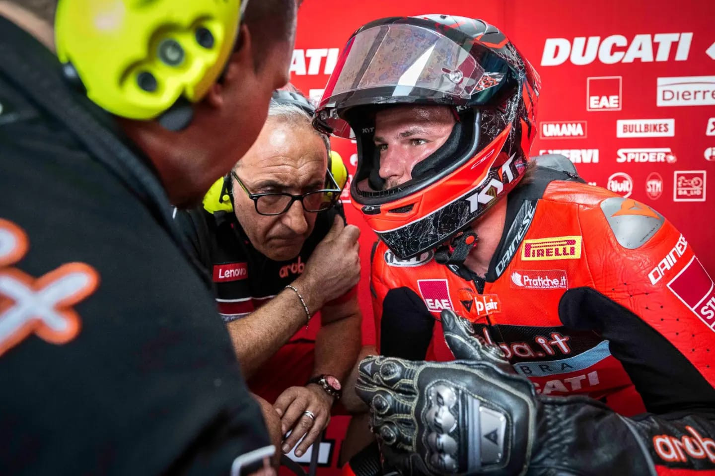 Bulega en défense, le leader Supersport limite la casse “On verra à Assen”