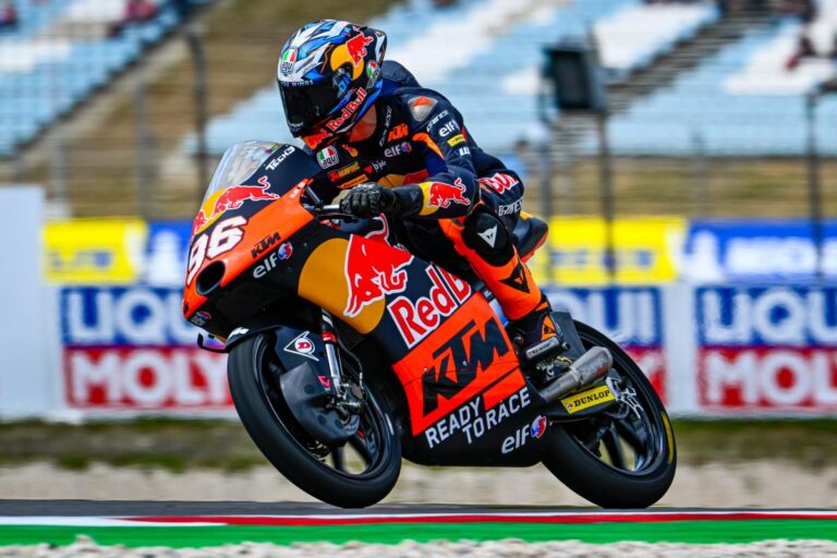 daniel-holgado-tech3-moto3-portimao