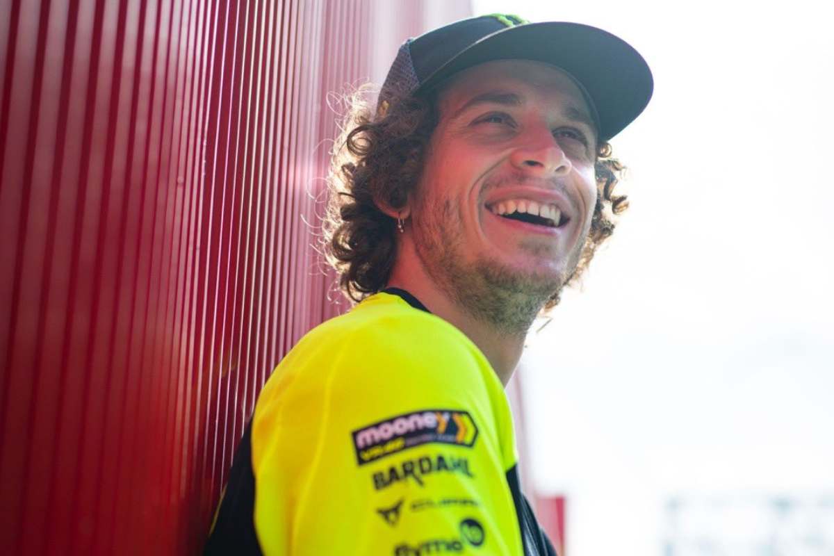 MotoGP, Bezzecchi i trådkorset: “Nu leder nogle ryttere efter mig på banen”