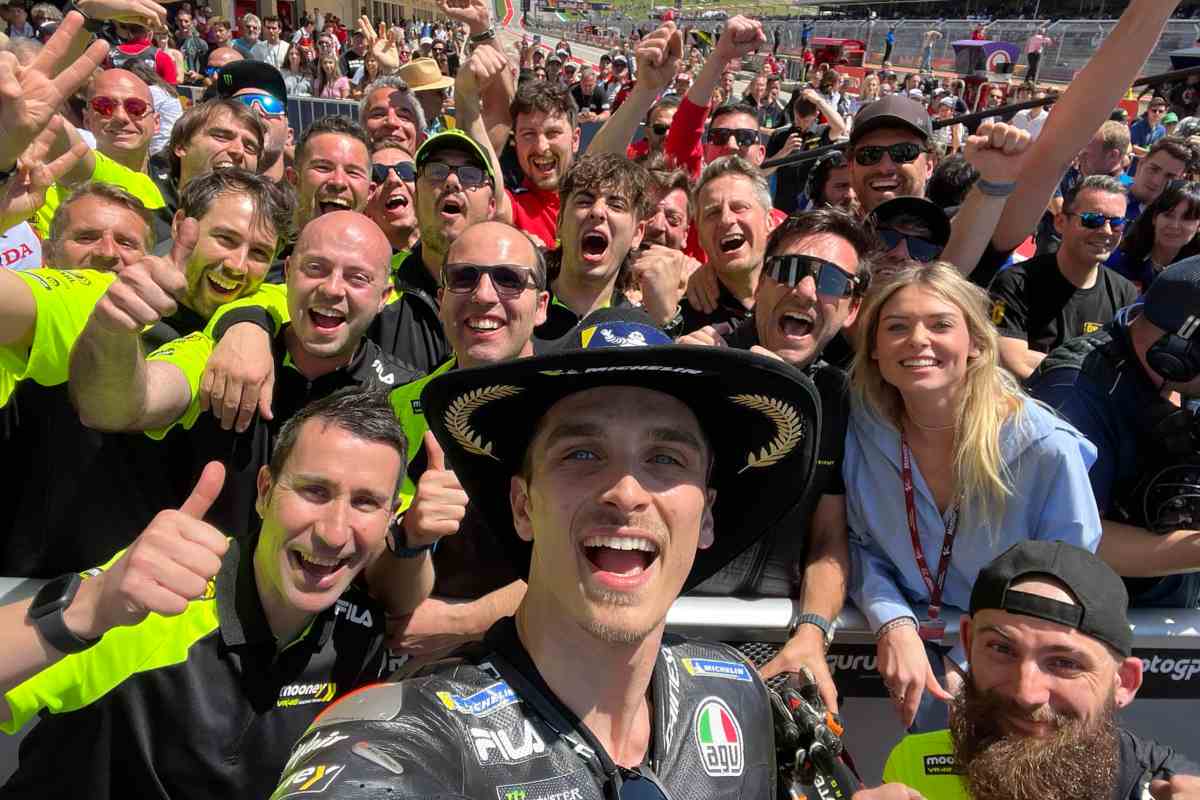 MotoGP, VR46 a encore frappé : Bezzecchi leader, Marini sur le podium