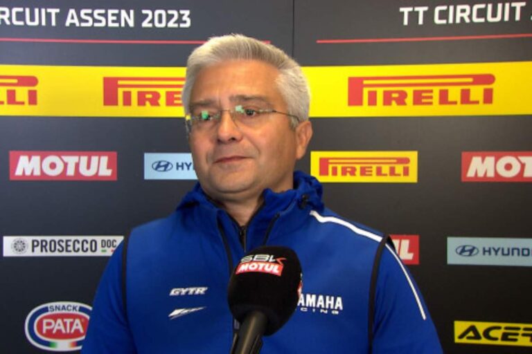 Andrea Dosoli Yamaha Superbike Razgatlioglu Locatelli