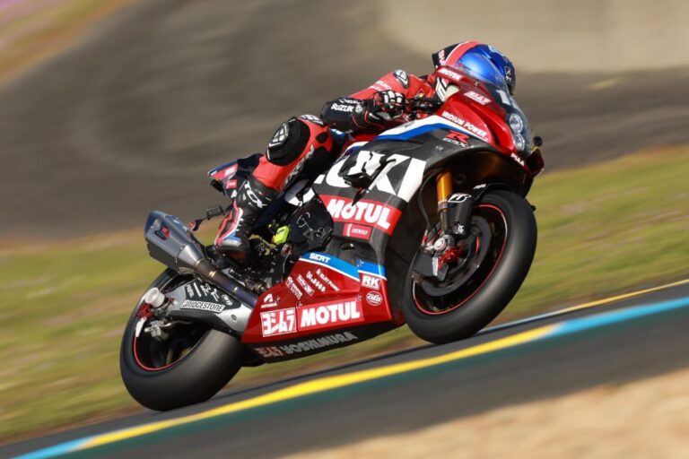 Yoshimura SERT Suzuki in pole provvisoria alla 24h Motos Le Mans 2023