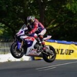 John McGuinness unica punta Honda Racing UK al TT 2023
