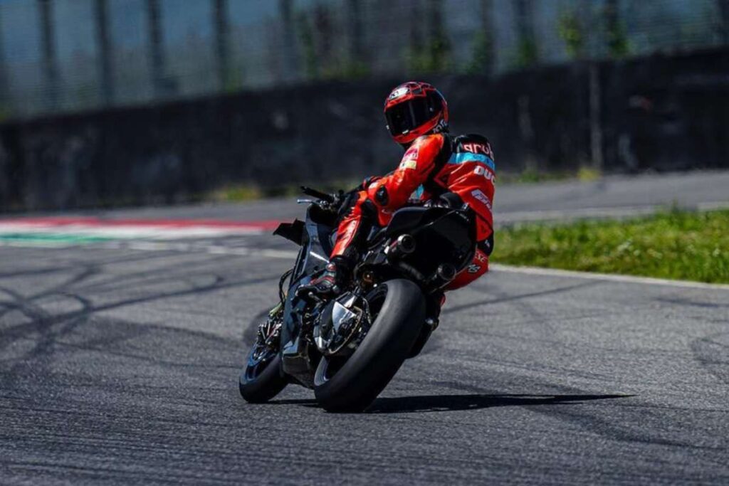 Nicolo Bulega Superbike Ducati