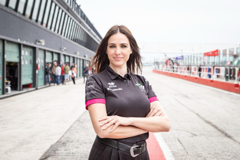 Valentina Recanati od kolarstwa do motocykla z Terra&Vita 511 Racing Team