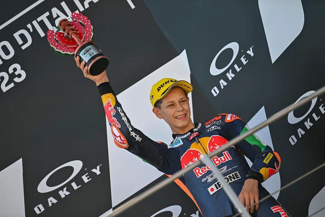 Guido Pini, podium spécial au Mugello “Dernier virage comme en MotoGP !”