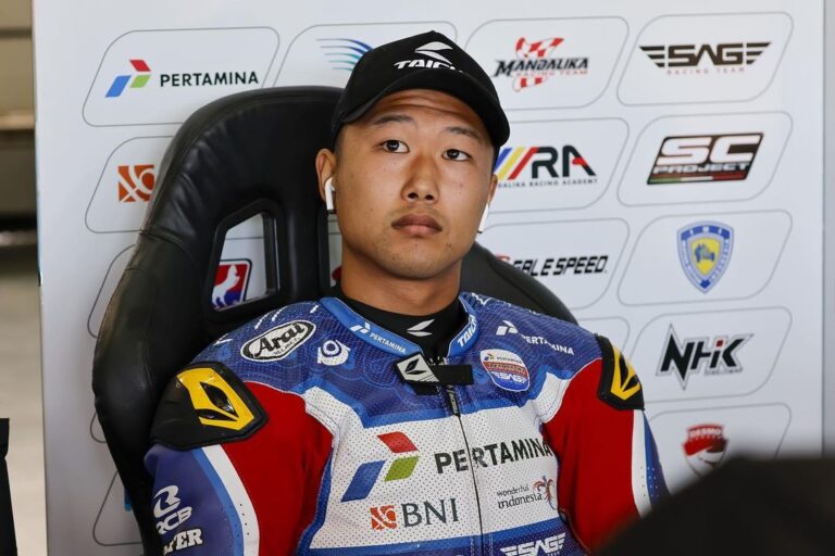 taiga-hada-sag-team-moto2