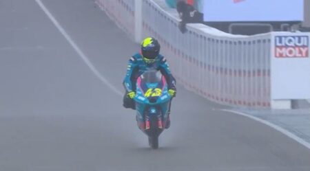 Moto3 Sachsenring, Treino 3: a chuva atrapalha todos os planos