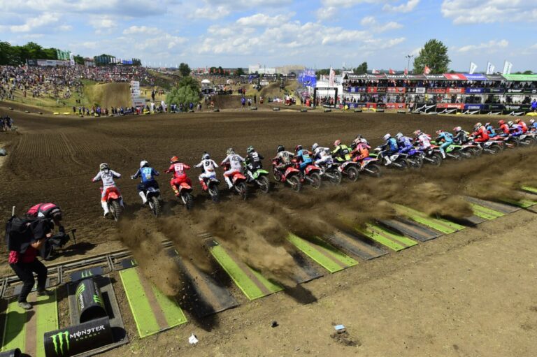 Motocross Saksa, Adam hyökkää huipulle: GP:n ajat
