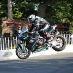 Michael Dunlop vola al TT 2023: record a 135,531 mph di media
