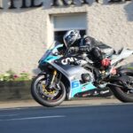 Michael Dunlop apre il TT 2023 con la vittoria in Gara 1 Supersport