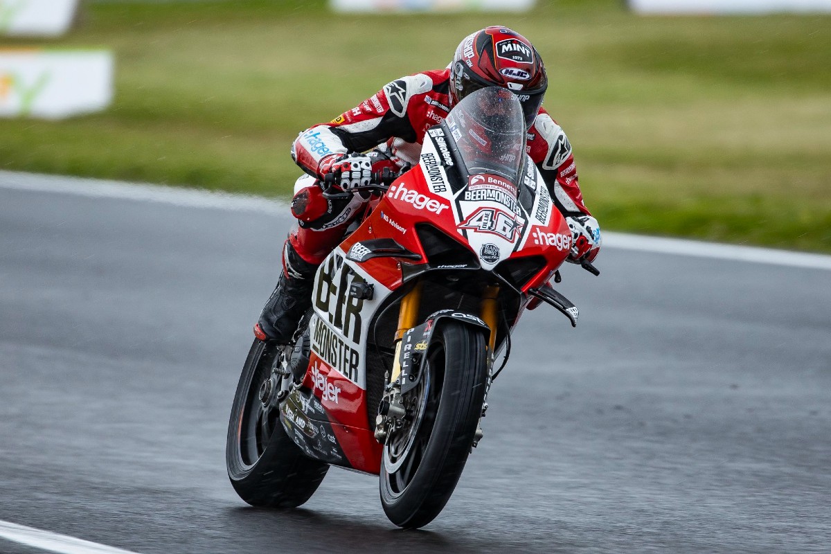 Assistant de pluie Bridewell: pôle Superbike britannique à Brands Hatch