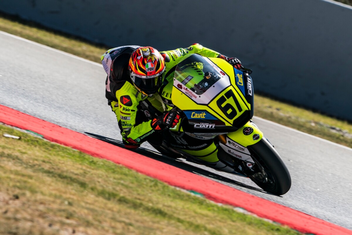 Moto2 Barcelone : Alberto Surra à 90 millièmes du coup