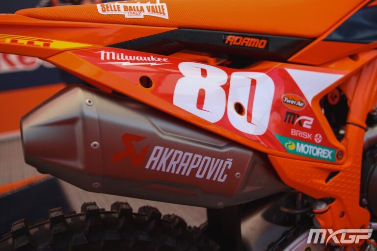 adamo-mx2-motocross-loket