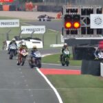 Superbike Donington : Crash effrayant au départ de la course 2, trois coureurs à terre