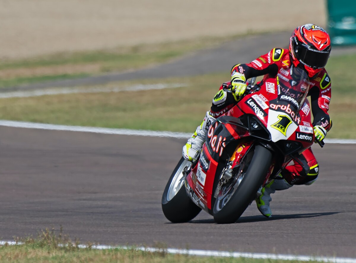 Superbike Imola : Alvaro Bautista leçon à Rivazza, Ducati fait sauter la banque