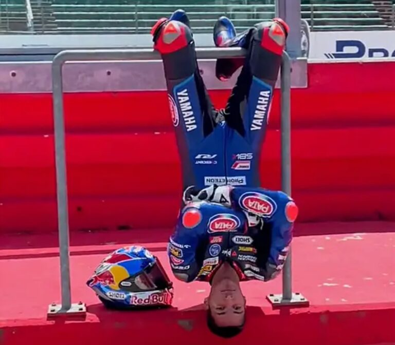 Superbike, Toprak Razgtalioglu