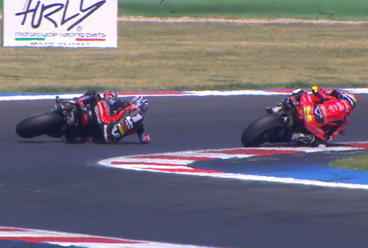 Superbike : Michele Pirro bestiale dimanche, une chute chèrement payée (vidéo)