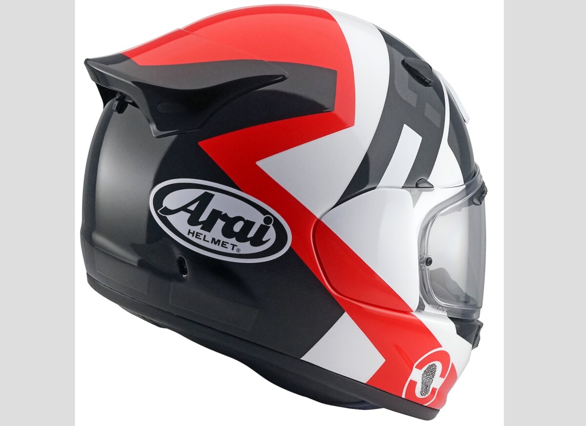 Arai Quantic Space Red, mũ bảo hiểm du lịch dành cho những tay đua đặc biệt