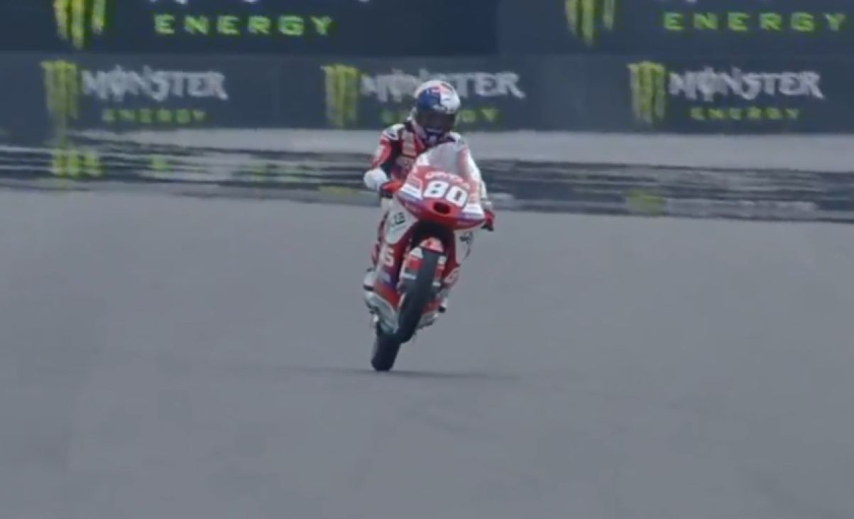 Moto3 Silverstone: Alonso le magnifique, de la dernière position à l’histoire