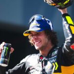 MotoGP, Bezzecchi con il team VR46 anche nel 2024: ufficiale